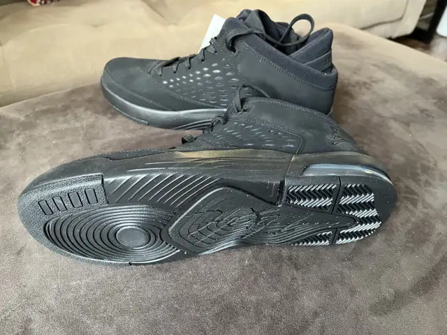 Jordan Flight Origin 4 - Brand New in Men's Shoes in Calgary - Image 4