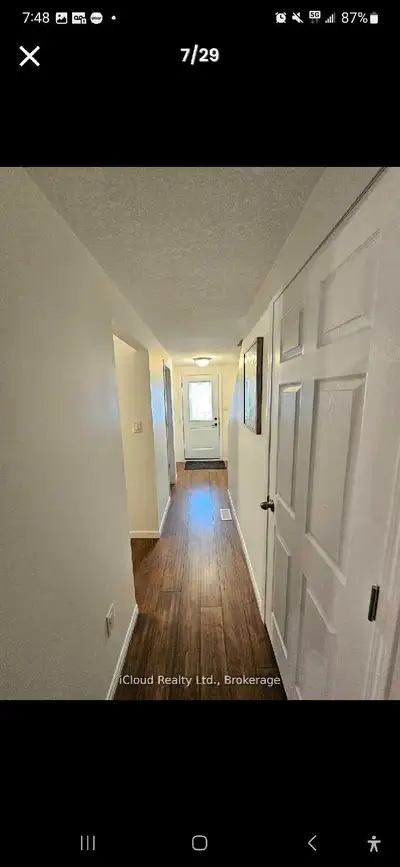 A brand-new, newly renovated bedroom is available in a beautiful, clean home. Perfect for a working...