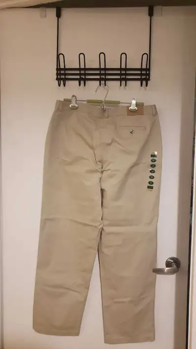 Step into classic comfort with these new L.L. Bean khaki pants, a timeless addition to any wardrobe!...