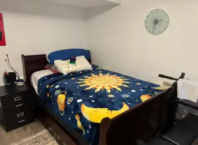 Offering a bed room for boarding , Includes , living room, kitchenet , and bathroom , parking space...