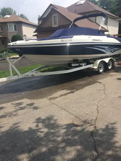 2011 Rinker Captiva 226 Bow Rider with Trailer included. Trailercraft, tandem axle roller trailer eq...