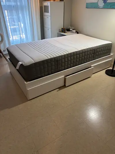 Lit simple (une place), View more