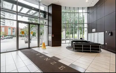 Downtown Vancouver Ensuite Room – Everything Included