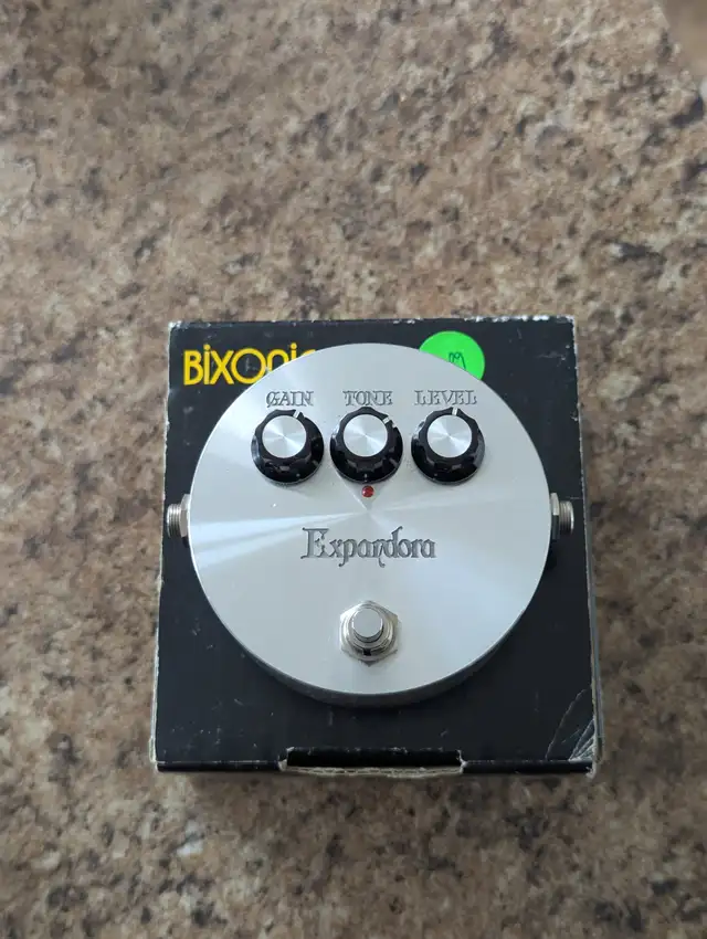 Bixonic EXP-2000 in Amps & Pedals in Kingston - Image 6