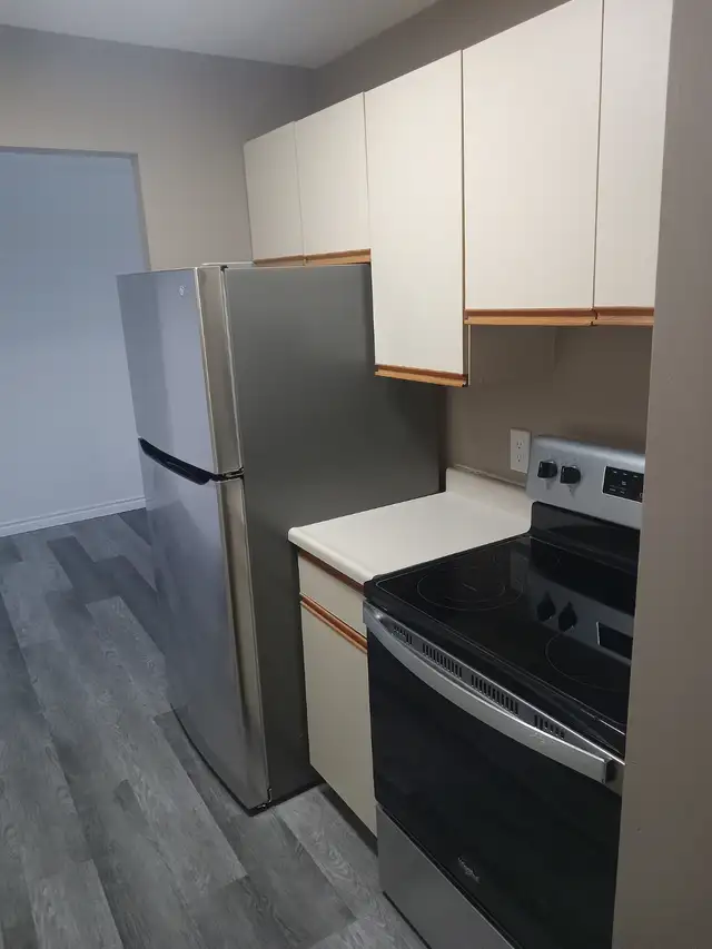 LOVELY 2 BEDROOM  1575