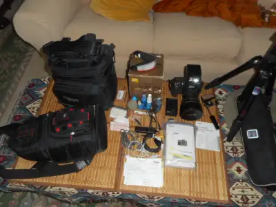 NIKON D300S 12.3MP DX-Format CMOS Digital SLR Camera with 3.0-In, View more