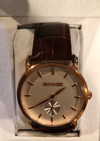 NEW-DESIGNER WRIST WATCH with Leather Band and Case NEW