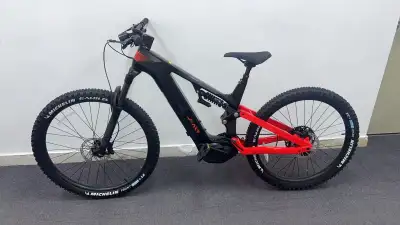 Java Leva Electronic mountain bike, carbon frame M6100, View more