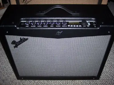 Fender Mustang IV V.2 150-Watt 2x12" Modeling Guitar Combo, View more