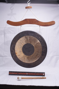 Mid-East Gong 12" with Beater *EXCELLENT CONDITION*