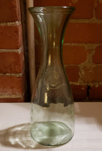 Wine carafe (decanter)