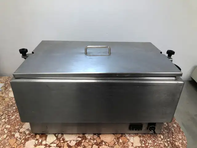 équipements et moules pour pâtisseries et chocolateries in Industrial Kitchen Supplies in Longueuil / South Shore - Image 11