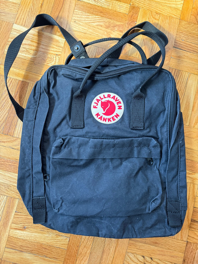 Fjallraven kanken bag in Women's - Bags & Wallets in Oakville / Halton Region