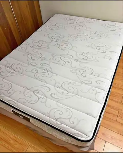 We offer brand new and unused furniture including mattress, bed frame, box spring, and sofa. All ite...