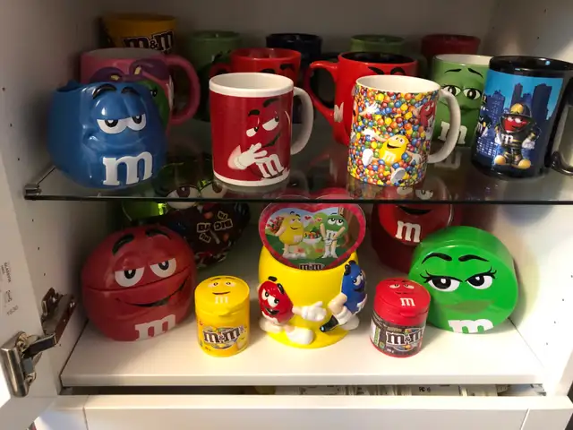 M&M Collection  in Arts & Collectibles in Cambridge - Image 9