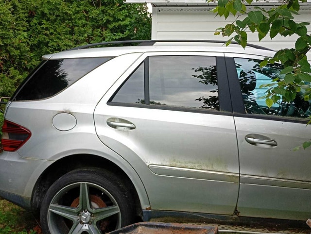 Mercedes ML 2006 — photo 2