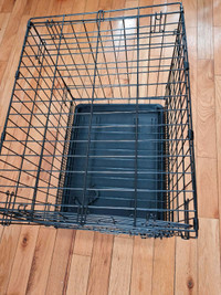 New 24" dog crate with divider panel 