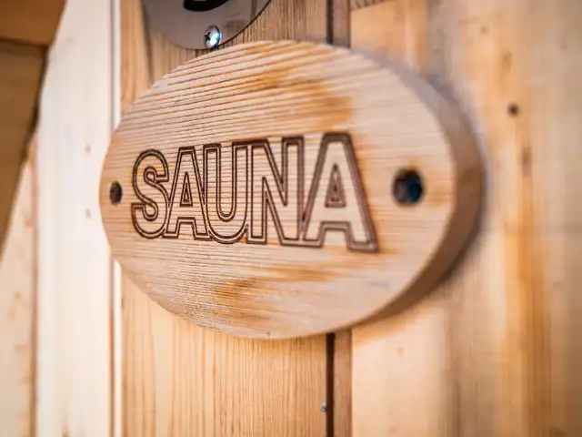 Dome and Spa on the Lake in Manitoba in Canada - Image 6