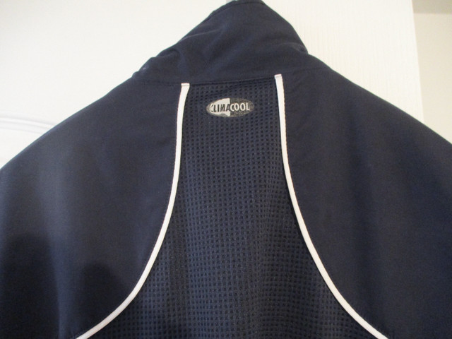 Adidas Clima365 Long Sleeve Jacket for SALE! (Large) in Men's in Mississauga / Peel Region - Image 4