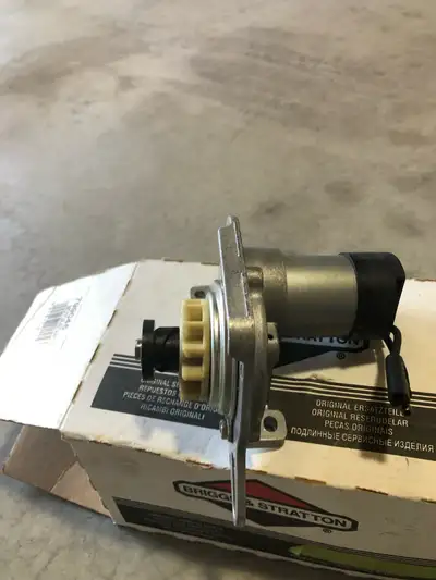 electric starter for  Briggs and Stratton , View more