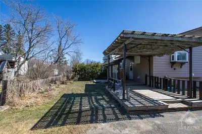 3 Bedroom Basement Apartment