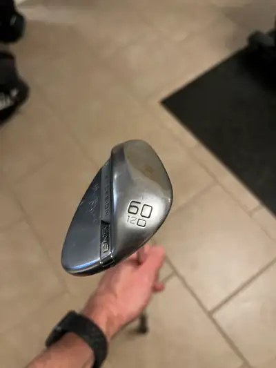 60 degree vokey wedge left handed - used, View more
