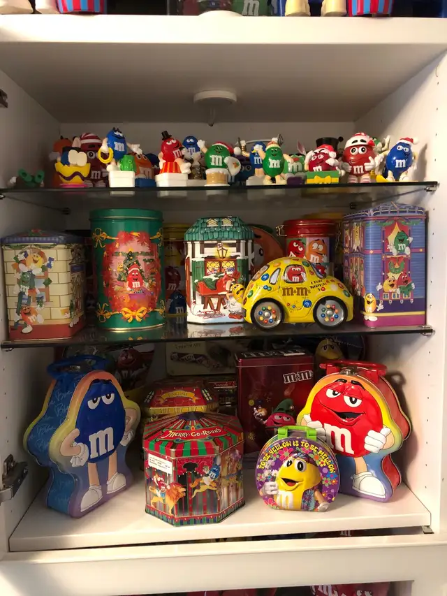 M&M Collection  in Arts & Collectibles in Cambridge - Image 8