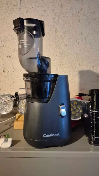 I'm selling a used Cuisinart juicer, perfect for making fresh and healthy juices at home. This juice...