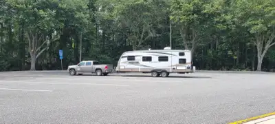 CARAVANE CRUISER 27P 2012 1 SLIDE STRUCTURE ALU FIBRE DE VERRE FREINS NEUFS Dble BED Queen size Vend...