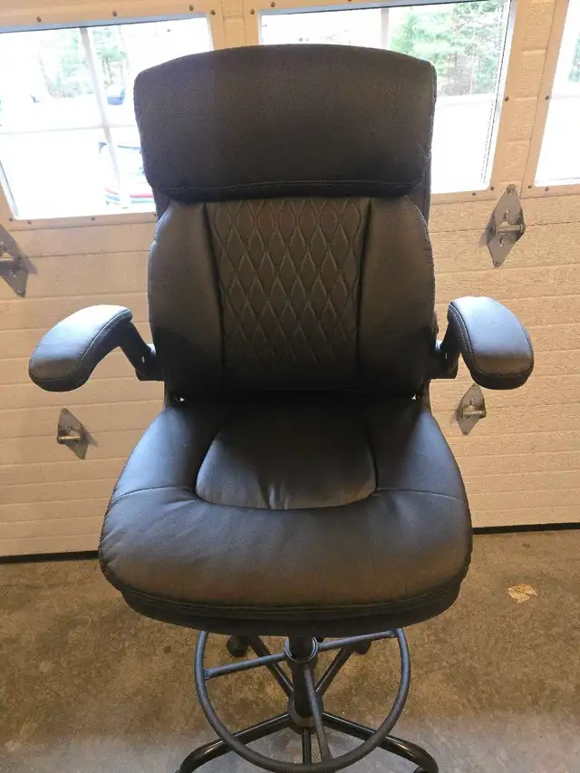 Drafting/ office chair ,brand new in Chairs & Recliners in Bedford - Image 7