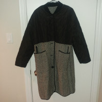 Double sided Wool Coat - Quilted Herringbone pattern - Size S/M
