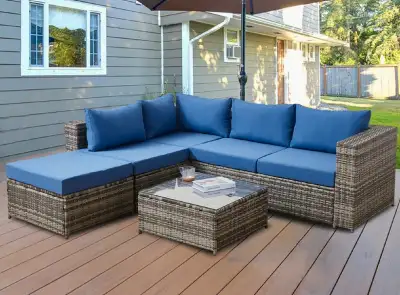 Brand new 4pc patio sectional set. free delivery, View more