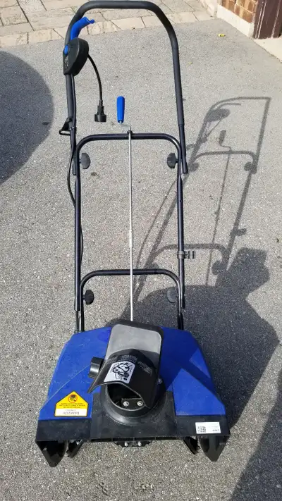 Snow thrower, View more