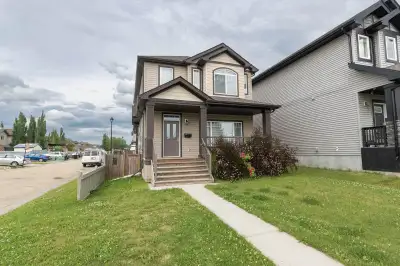 single-detached house in Leduc