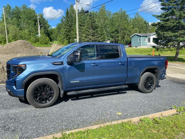 J’offre 2000$ cash transf location GM sierra 1500 élévation 2026