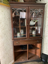 Hutch with glass doors