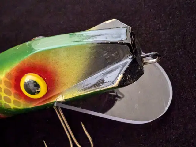 ORIGINAL LOKE  LURES 10" MAHOGANY LURES FOR MUSKY AND PIKE in Fishing, Camping & Outdoors in Sarnia - Image 5