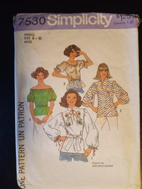 Simplicity sewing pattern 7530