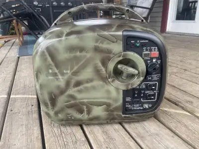 Yamaha 2000is inverter generators runs great Powers everything in my camper. Custom camouflage paint...