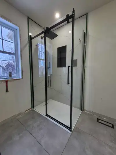 Installateur de portes de douche, View more