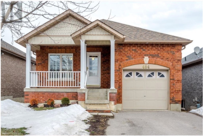 ALL INCLUSIVE! Beautiful house 1 bedroom 2 min from Trent U Long Term