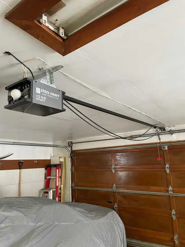 SAME DAY Garage Door Repair - LOWEST PRICE GUARANTEE! in Garage Door in Calgary - Image 6
