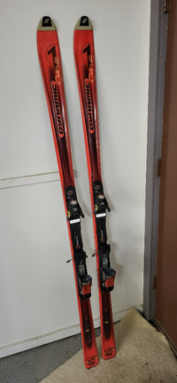 Dynamic skis and Salomon bindings - 188 cm