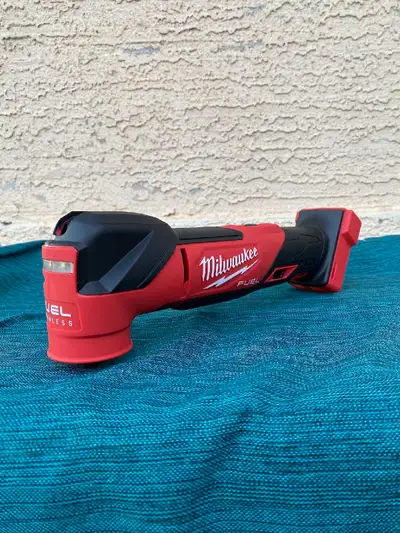 Milwaukee M18 Fuel Brushless Oscillating Tool, View more