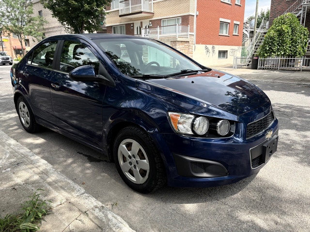 2013 Chevrolet Sonic LT Automatic — photo 2
