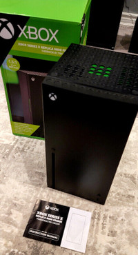 Xbox Series X Replica Mini Fridge Brand New - IN HAND