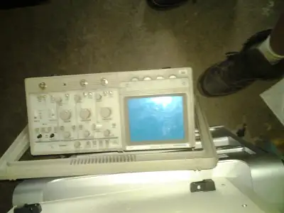 TEKTRONIX TAS 220 DIGITAL OSCILLOSCOPE HUGE test equipment SALE, View more