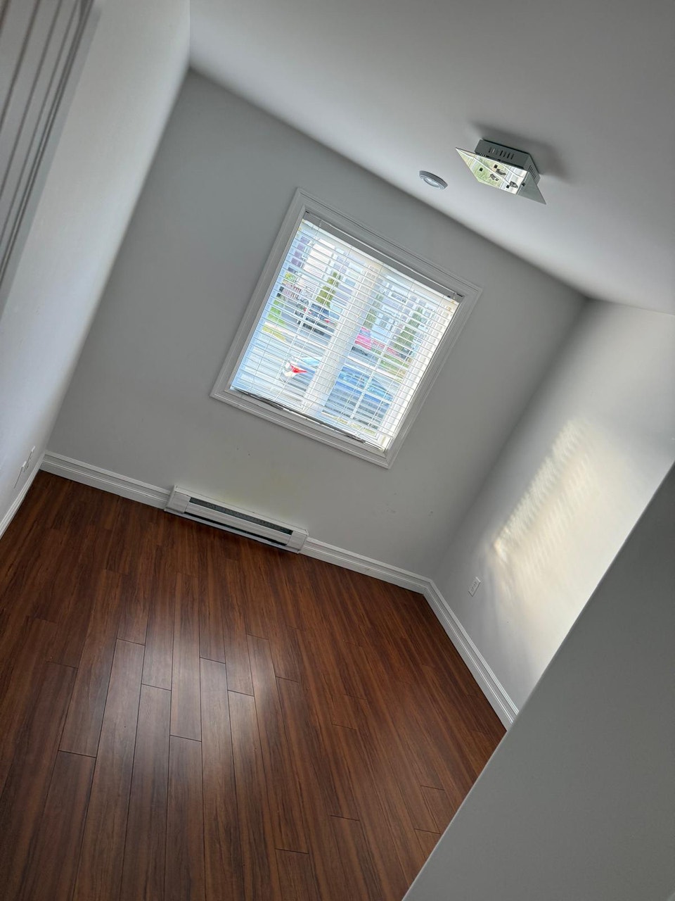 3 Bedroom Apartment on Great Eastern Avenue 4