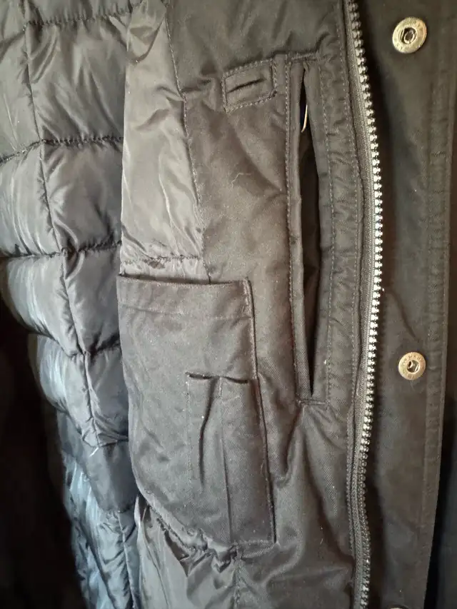 LANDS END Men’s Down Parka - XL - Black in Men's in Calgary - Image 8