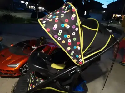 Lux Stroller with Fun Donut Pattern with cup holder, View more